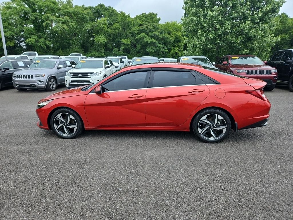 2022 Hyundai Elantra Limited