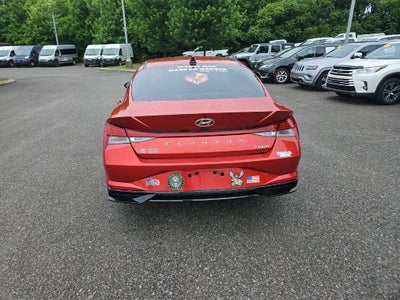 2022 Hyundai Elantra Limited