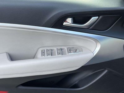 2023 Genesis G70 2.0T RWD