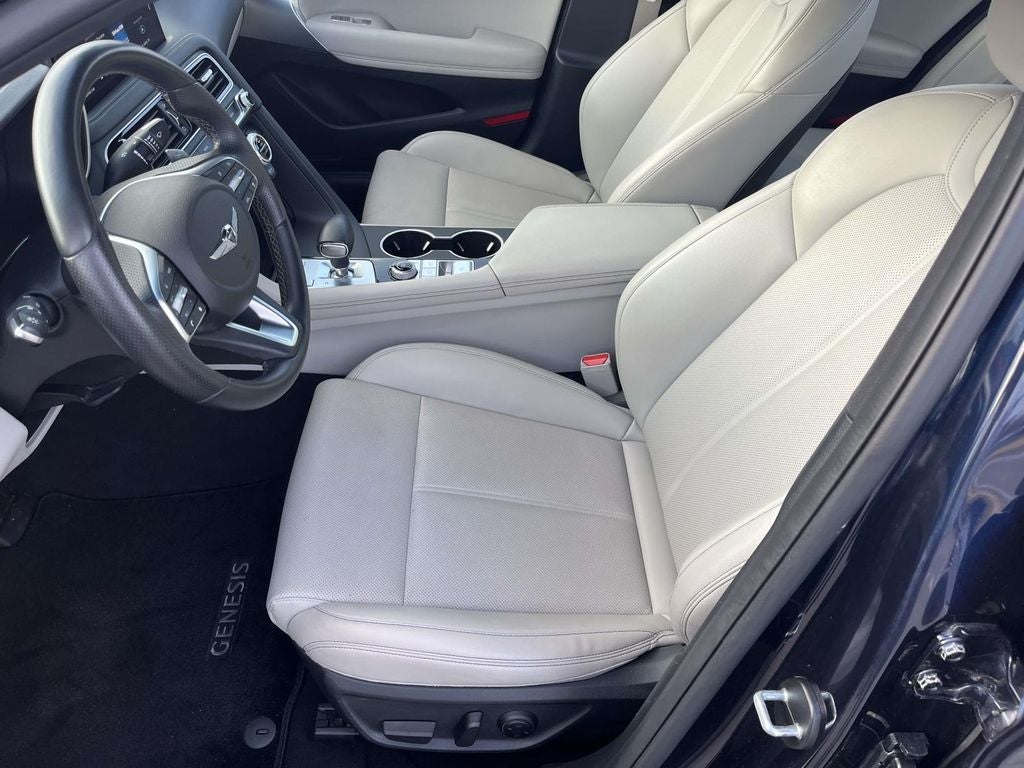 2023 Genesis G70 2.0T RWD