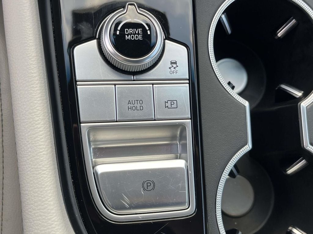 2023 Genesis G70 2.0T RWD