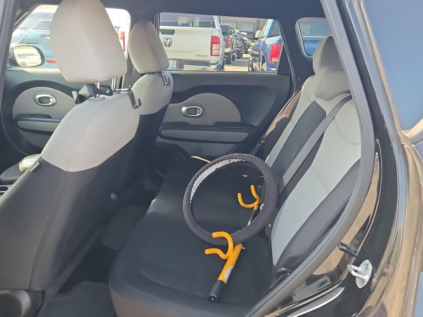 2015 Kia Soul Base