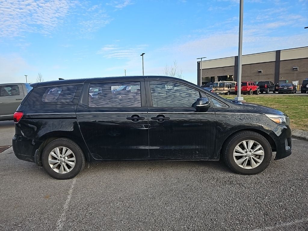 2017 Kia Sedona L