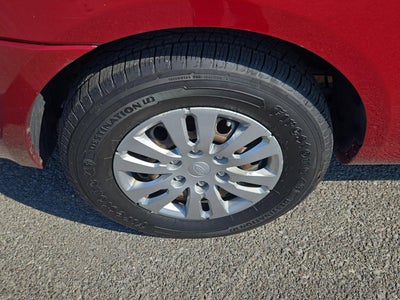 2012 Kia Sedona LX