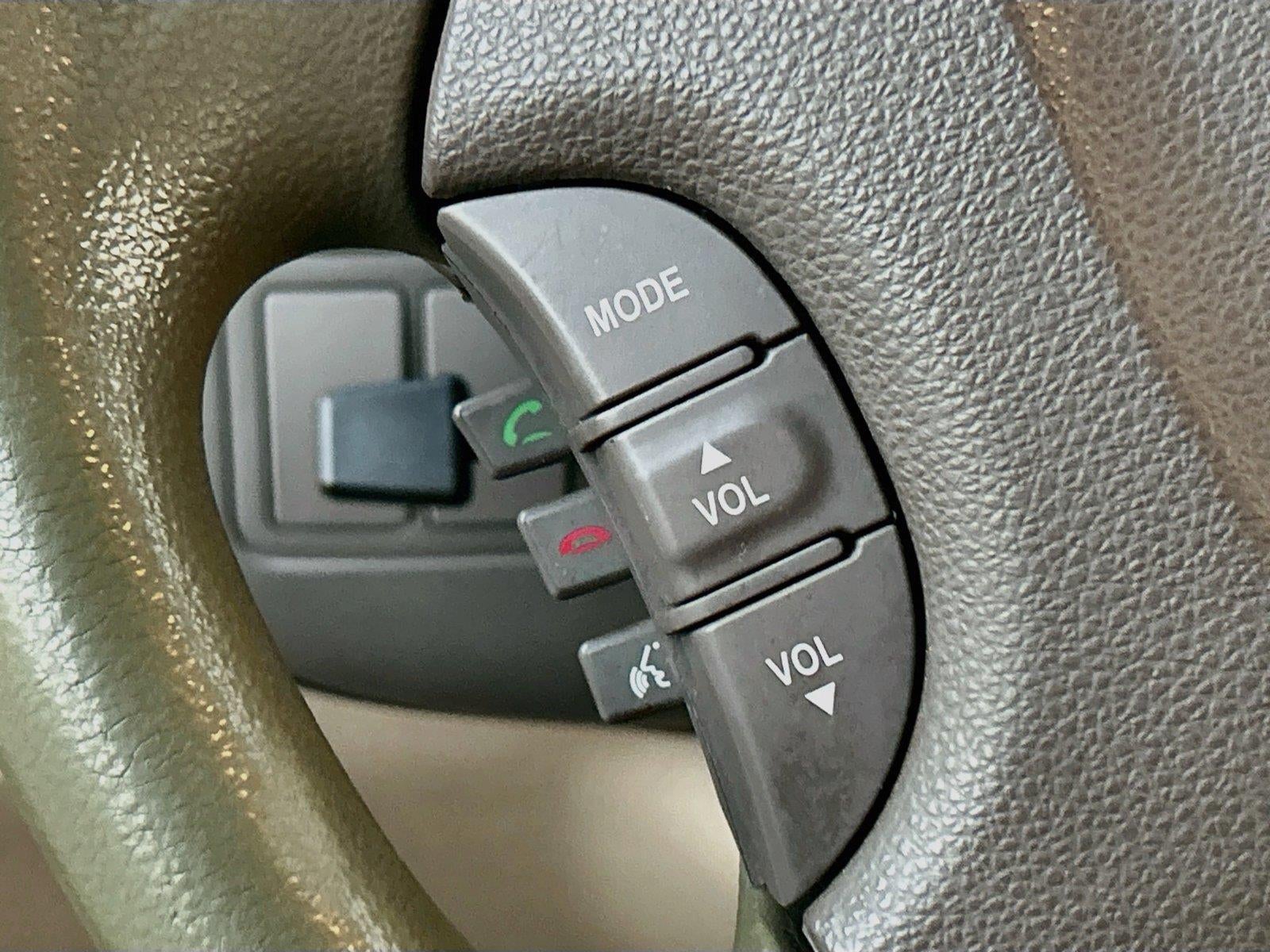 2012 Kia Sedona LX