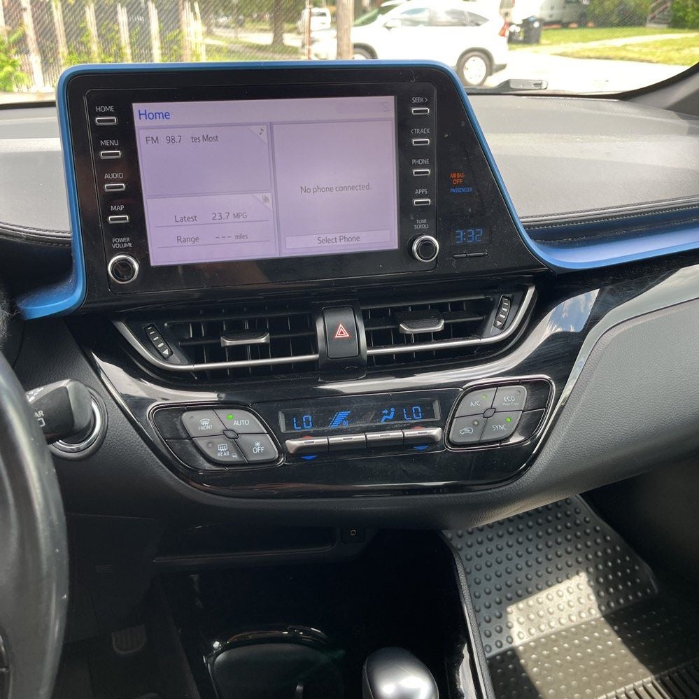 2019 Toyota C-HR XLE