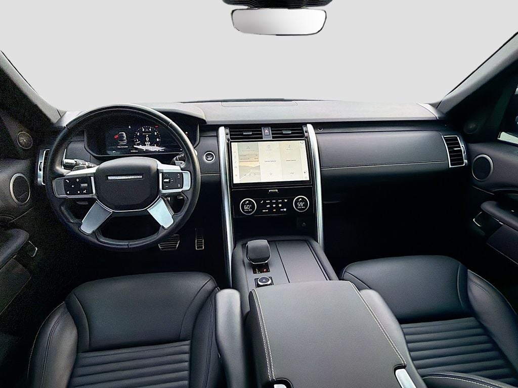 2022 Land Rover Discovery P300 S R-Dynamic