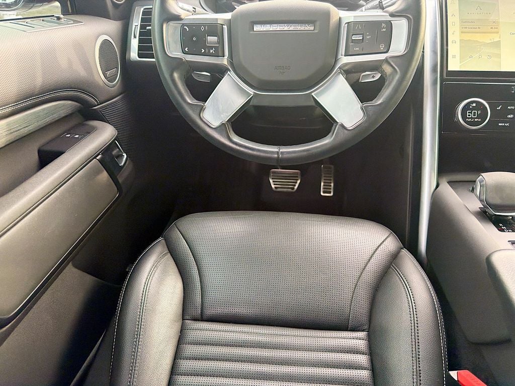 2022 Land Rover Discovery P300 S R-Dynamic