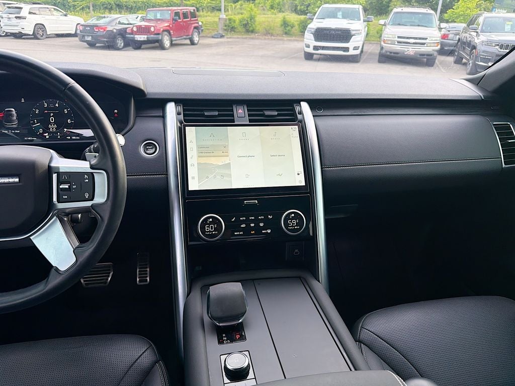 2022 Land Rover Discovery P300 S R-Dynamic