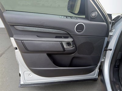 2022 Land Rover Discovery P300 S R-Dynamic