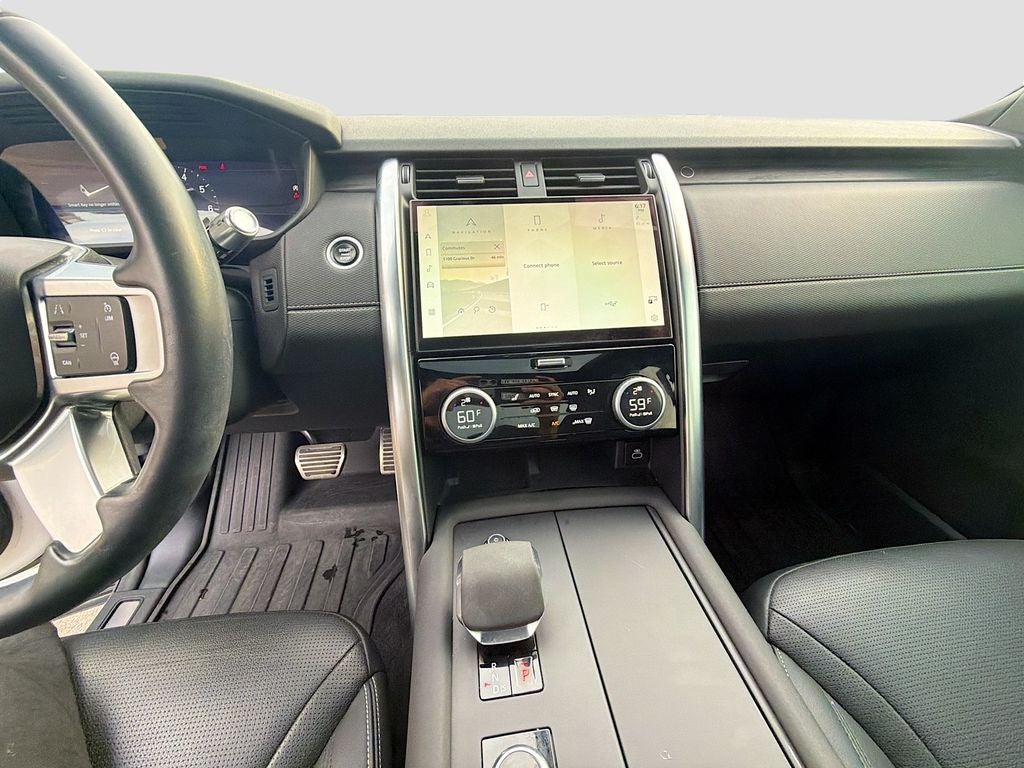 2022 Land Rover Discovery P300 S R-Dynamic
