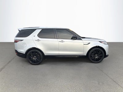 2022 Land Rover Discovery P300 S R-Dynamic