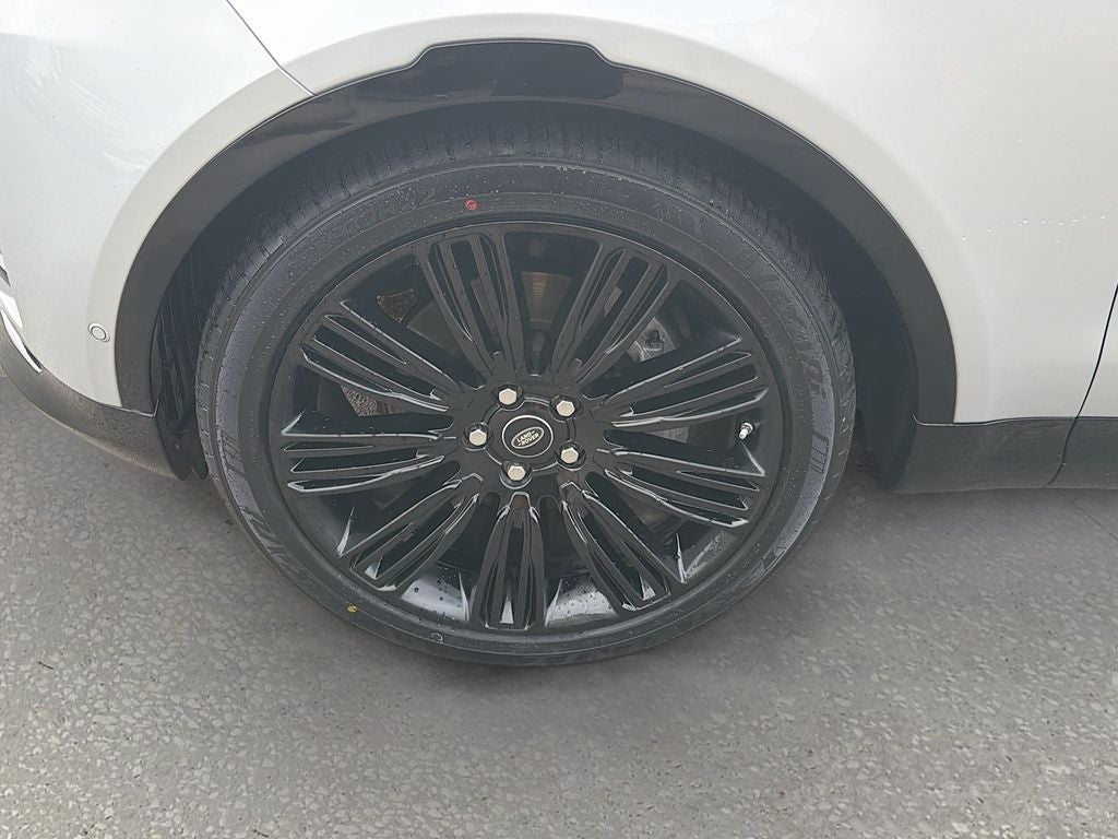 2022 Land Rover Discovery P300 S R-Dynamic