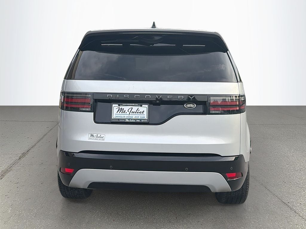 2022 Land Rover Discovery P300 S R-Dynamic