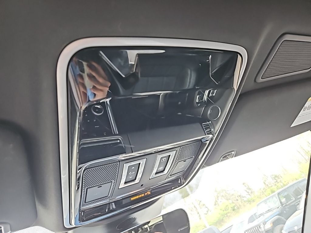 2021 Land Rover Range Rover Sport HSE Silver Edition