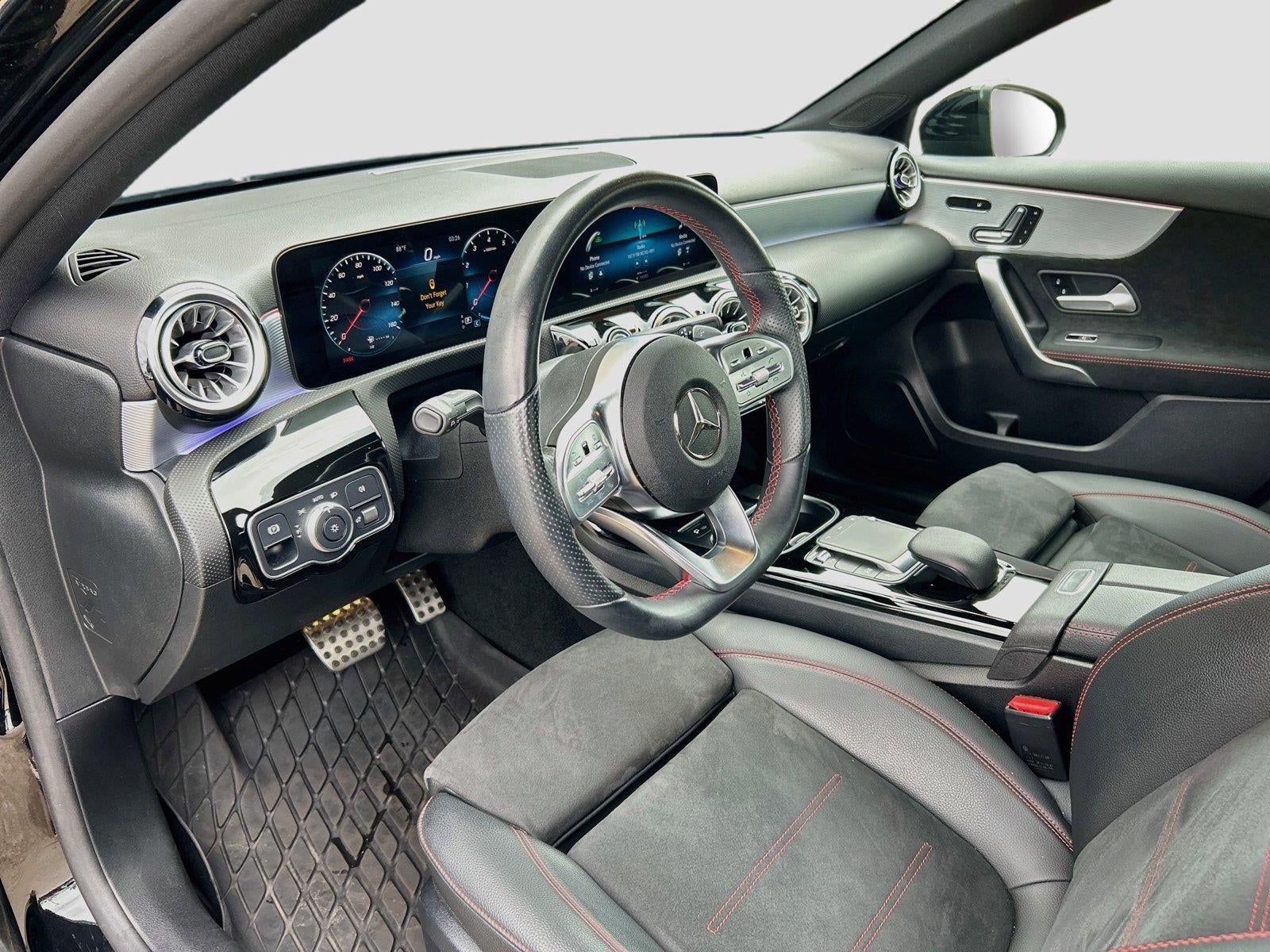 2022 Mercedes-Benz A 220 A 220