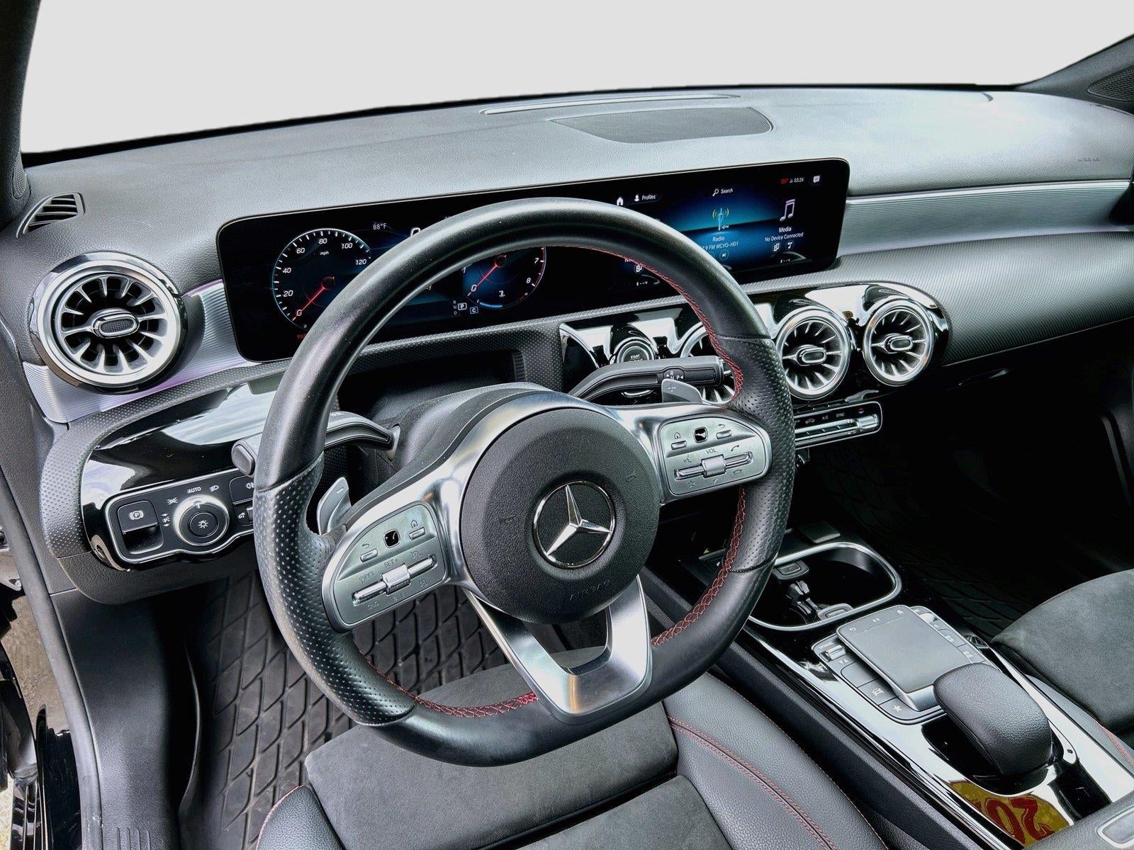 2022 Mercedes-Benz A 220 A 220