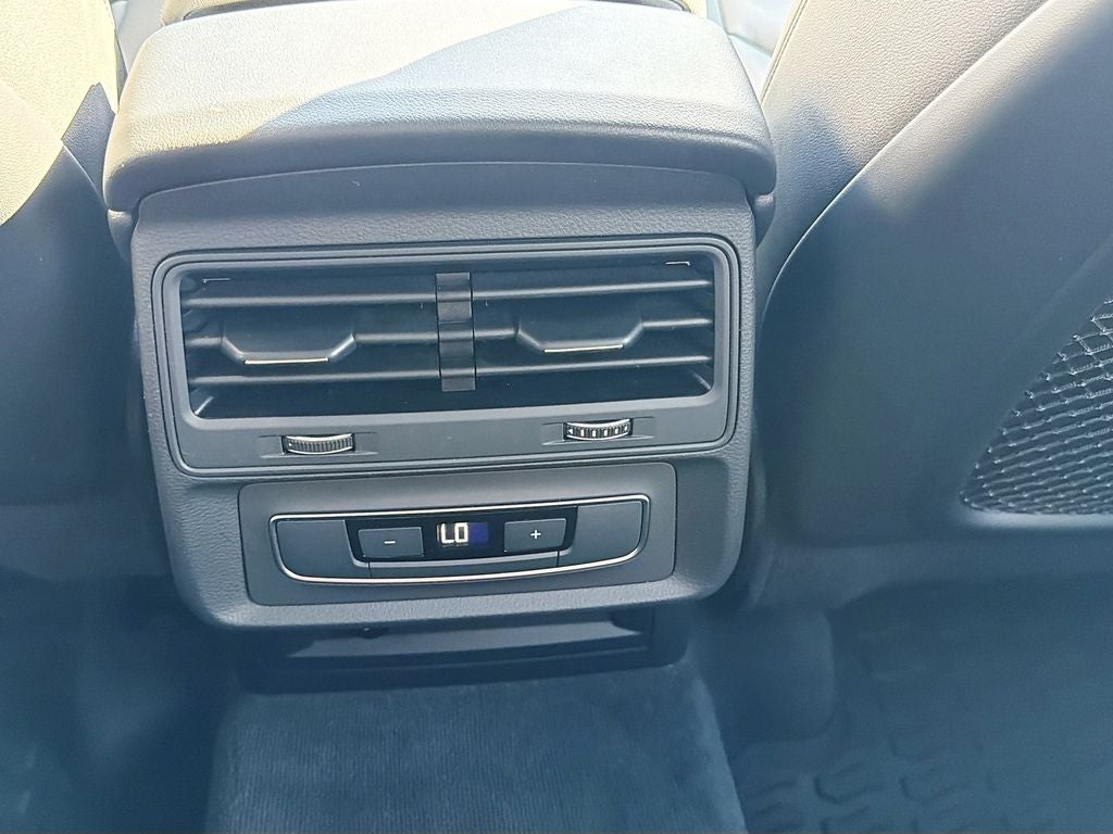 2023 Audi Q7 Premium 45 TFSI quattro Tiptronic