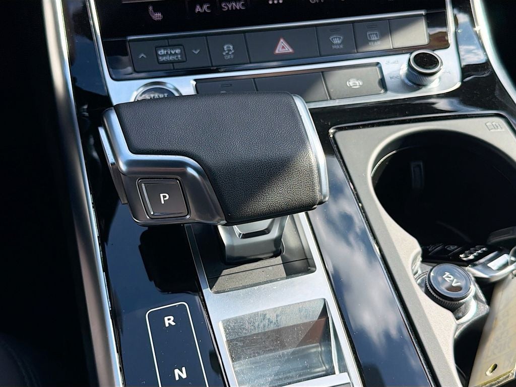 2023 Audi Q7 Premium 45 TFSI quattro Tiptronic