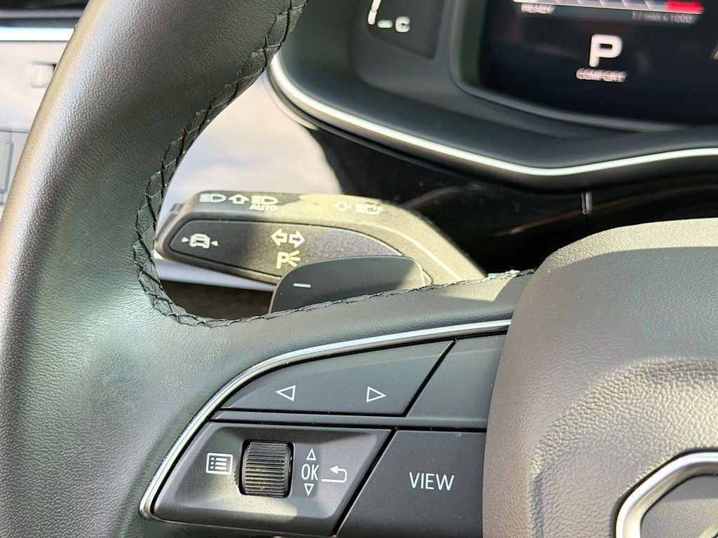 2023 Audi Q7 Premium 45 TFSI quattro Tiptronic