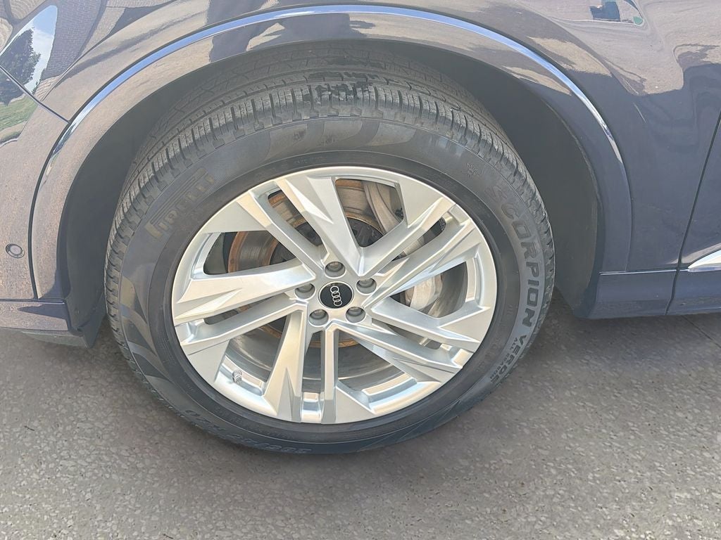 2023 Audi Q7 Premium 45 TFSI quattro Tiptronic