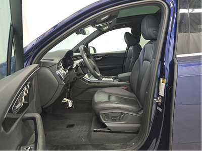 2023 Audi Q7 Premium 45 TFSI quattro Tiptronic