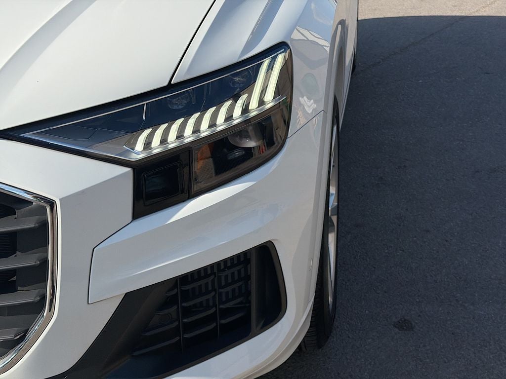 2023 Audi Q8 Premium 55 TFSI quattro Tiptronic