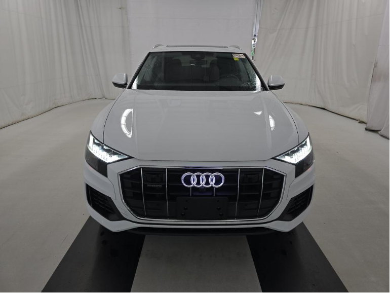 2023 Audi Q8 Premium 55 TFSI quattro Tiptronic