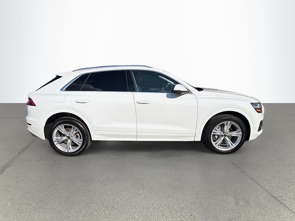 2023 Audi Q8 Premium 55 TFSI quattro Tiptronic