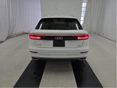 2023 Audi Q8 Premium 55 TFSI quattro Tiptronic