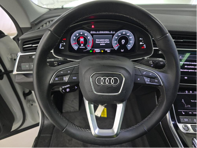 2023 Audi Q8 Premium 55 TFSI quattro Tiptronic