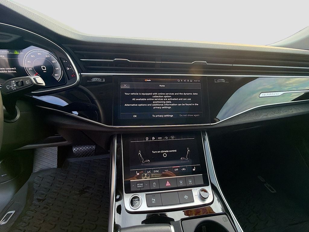 2022 Audi Q8 Premium 55 TFSI quattro Tiptronic