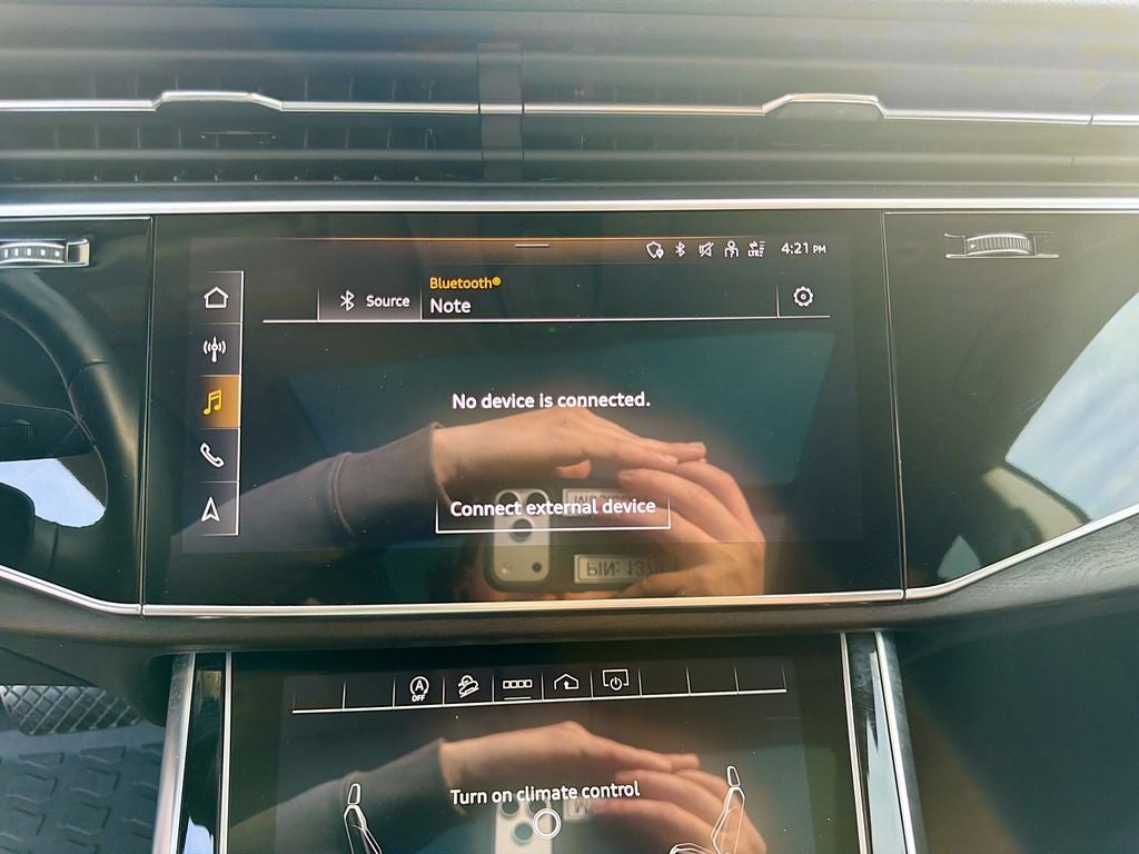 2022 Audi Q8 Premium 55 TFSI quattro Tiptronic