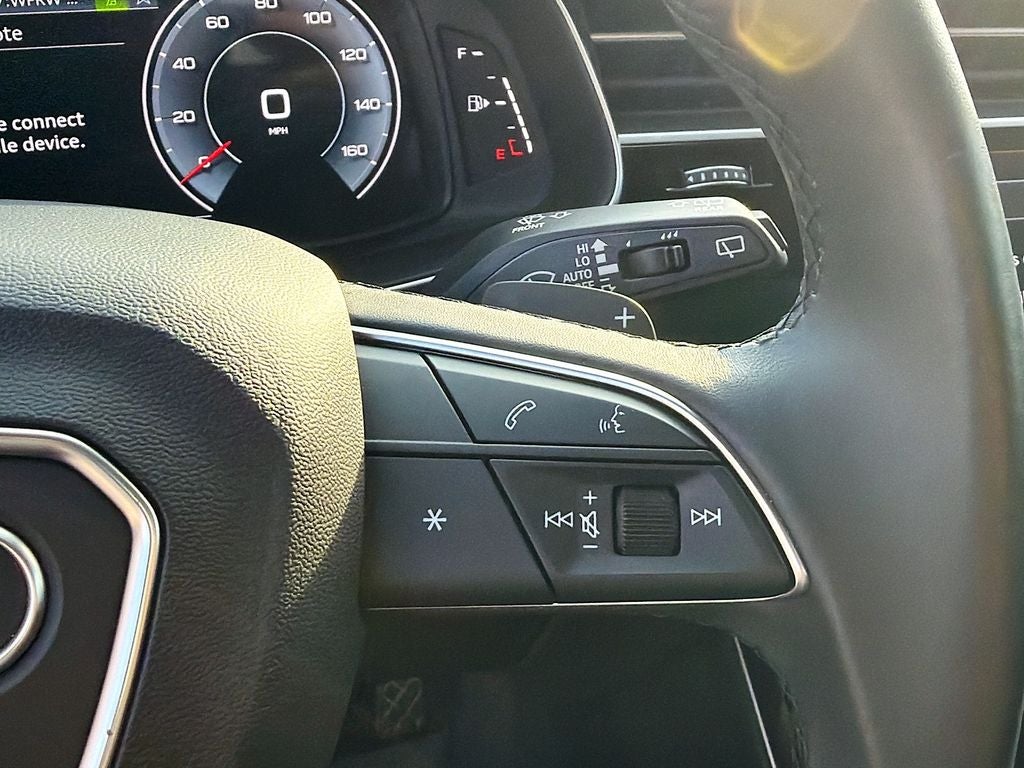 2022 Audi Q8 Premium 55 TFSI quattro Tiptronic