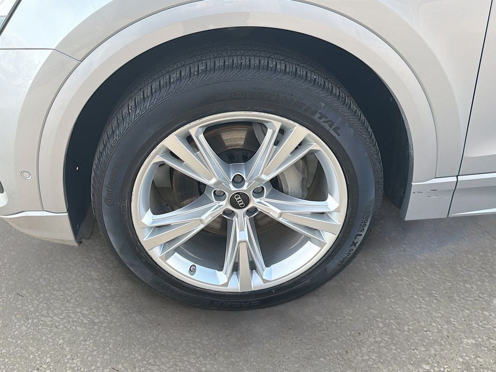 2022 Audi Q8 Premium 55 TFSI quattro Tiptronic