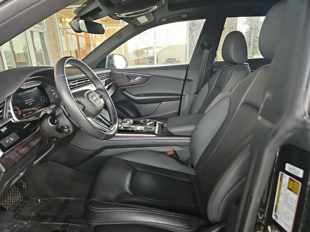 2021 Audi Q8 Premium Plus 55 TFSI quattro Tiptronic
