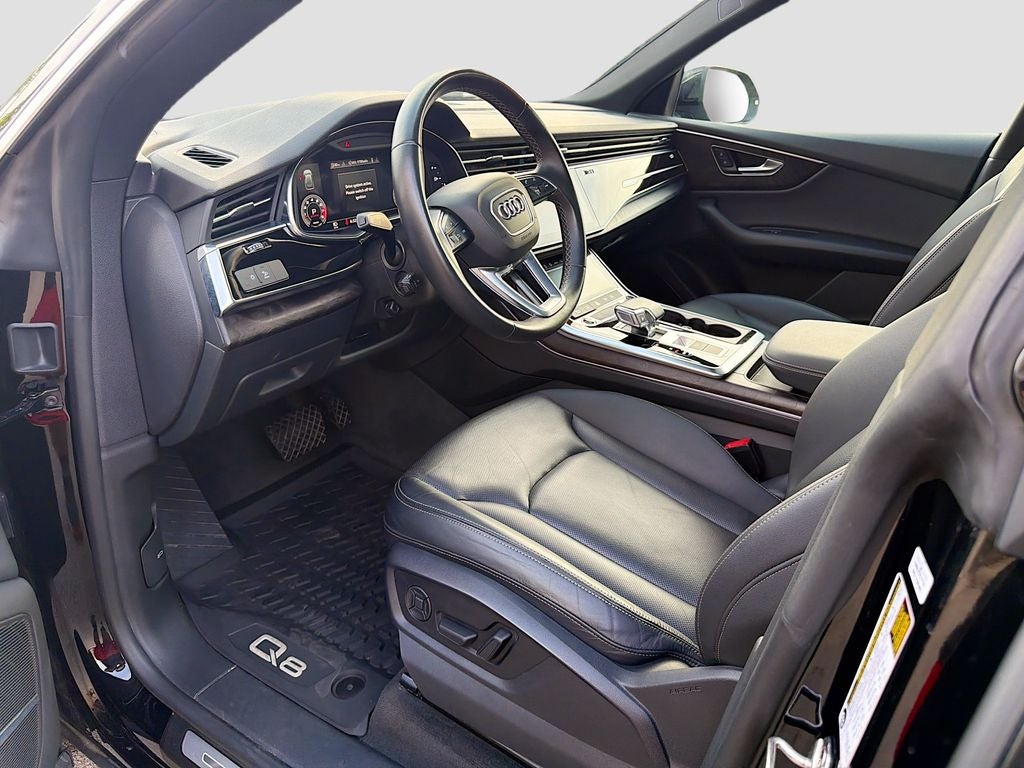 2021 Audi Q8 Premium Plus 55 TFSI quattro Tiptronic