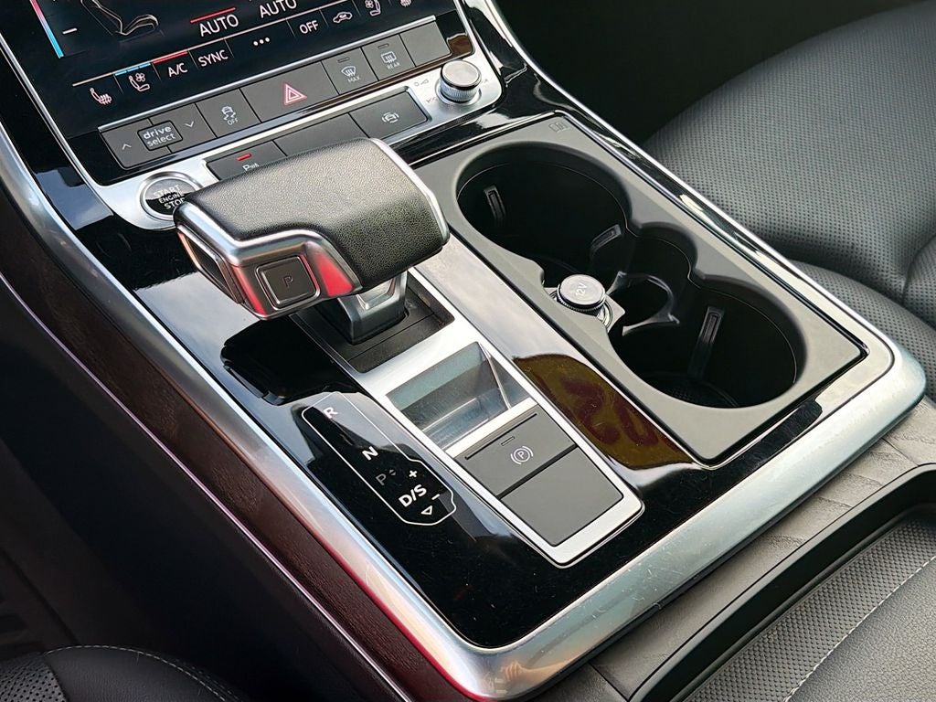 2021 Audi Q8 Premium Plus 55 TFSI quattro Tiptronic