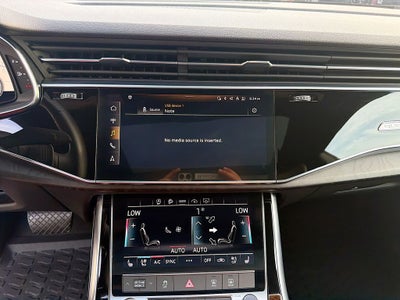 2021 Audi Q8 Premium Plus 55 TFSI quattro Tiptronic
