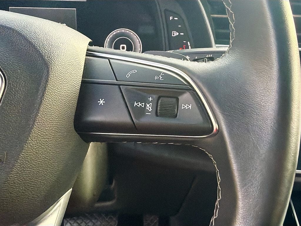 2021 Audi Q8 Premium Plus 55 TFSI quattro Tiptronic