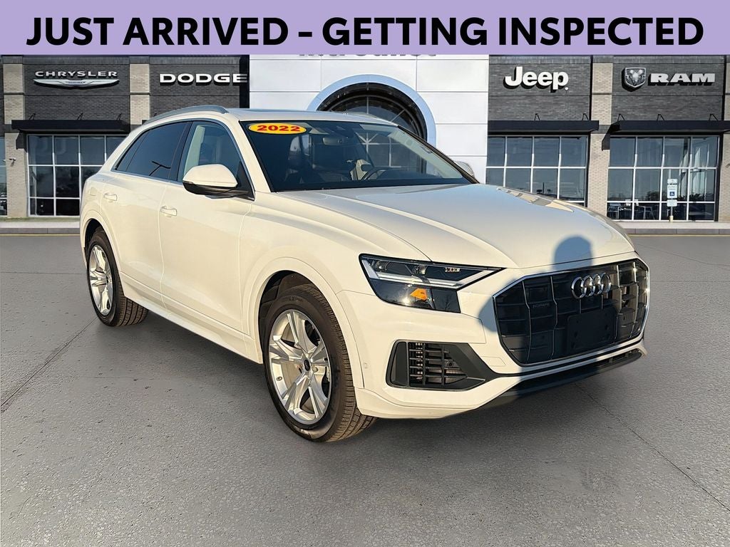 2022 Audi Q8 Premium Plus 55 TFSI quattro Tiptronic