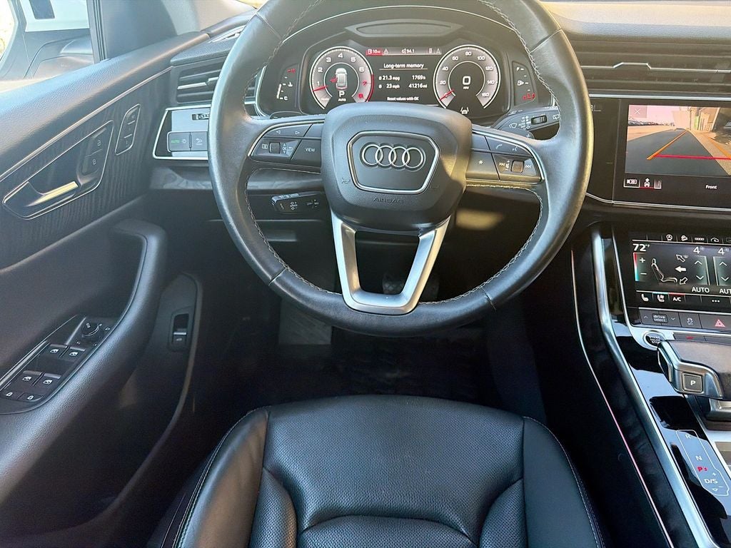2022 Audi Q8 Premium Plus 55 TFSI quattro Tiptronic
