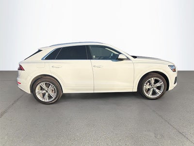 2022 Audi Q8 Premium Plus 55 TFSI quattro Tiptronic