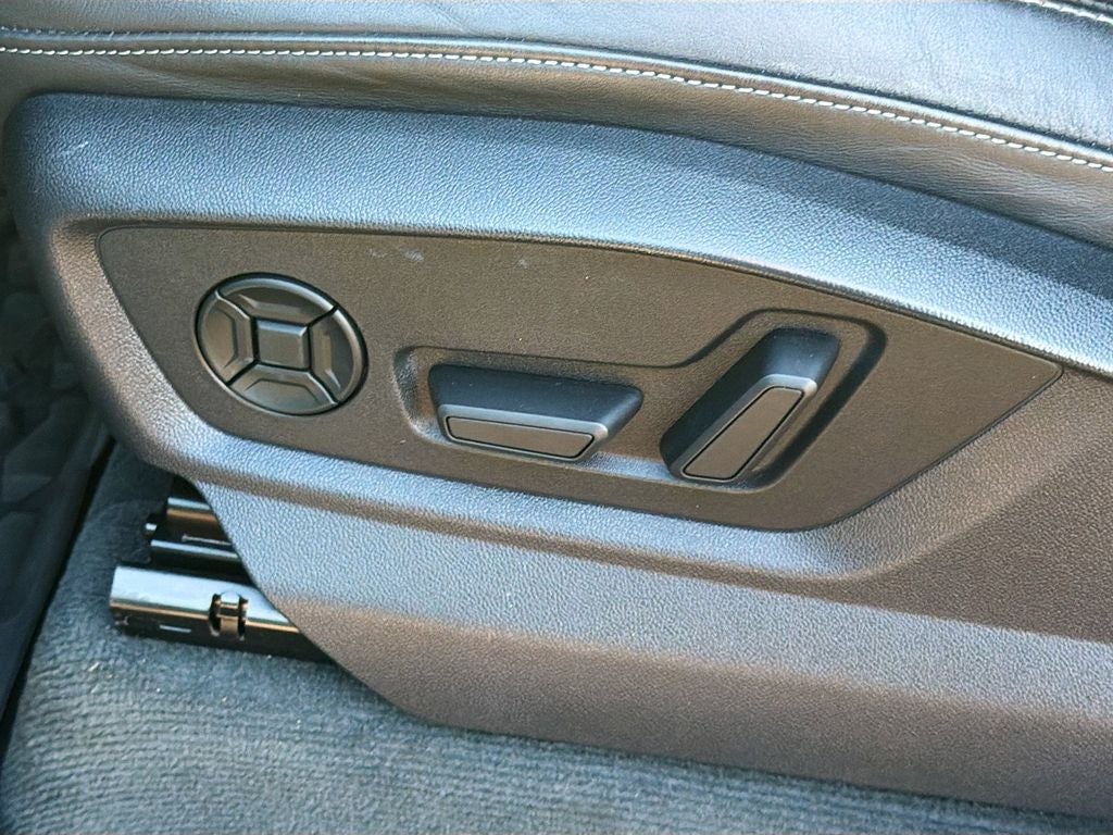 2022 Audi Q8 Premium Plus 55 TFSI quattro Tiptronic