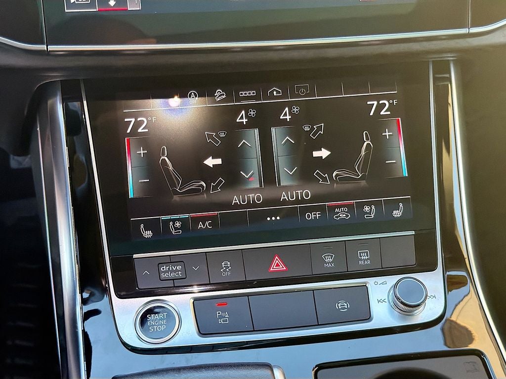 2022 Audi Q8 Premium Plus 55 TFSI quattro Tiptronic