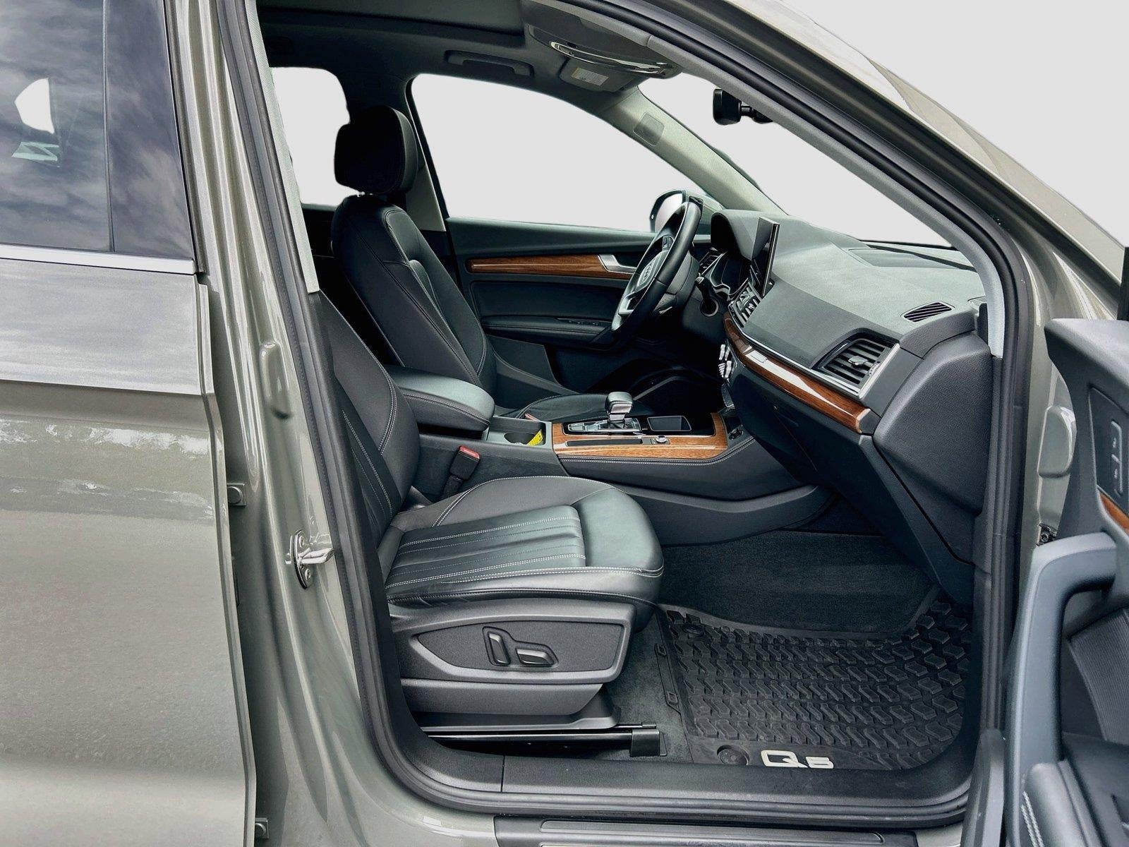 2023 Audi Q5 Premium Plus 45 TFSI S line quattro