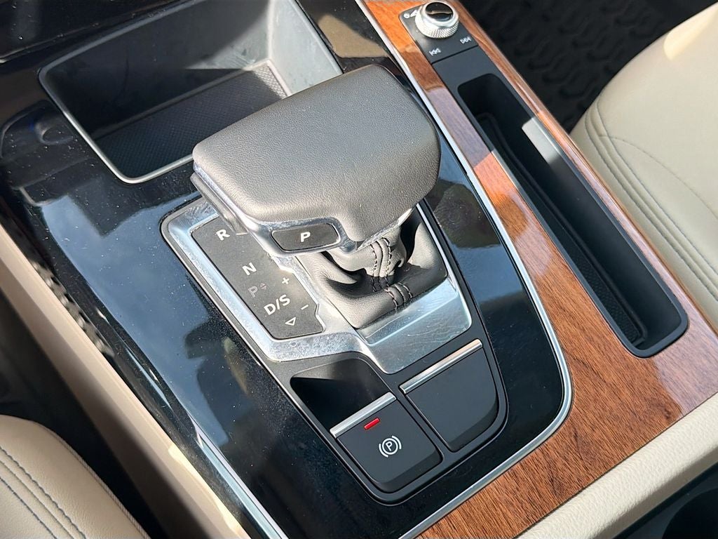 2023 Audi Q5 Premium 45 TFSI S line quattro