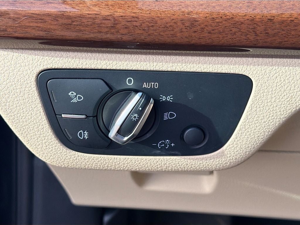 2023 Audi Q5 Premium 45 TFSI S line quattro