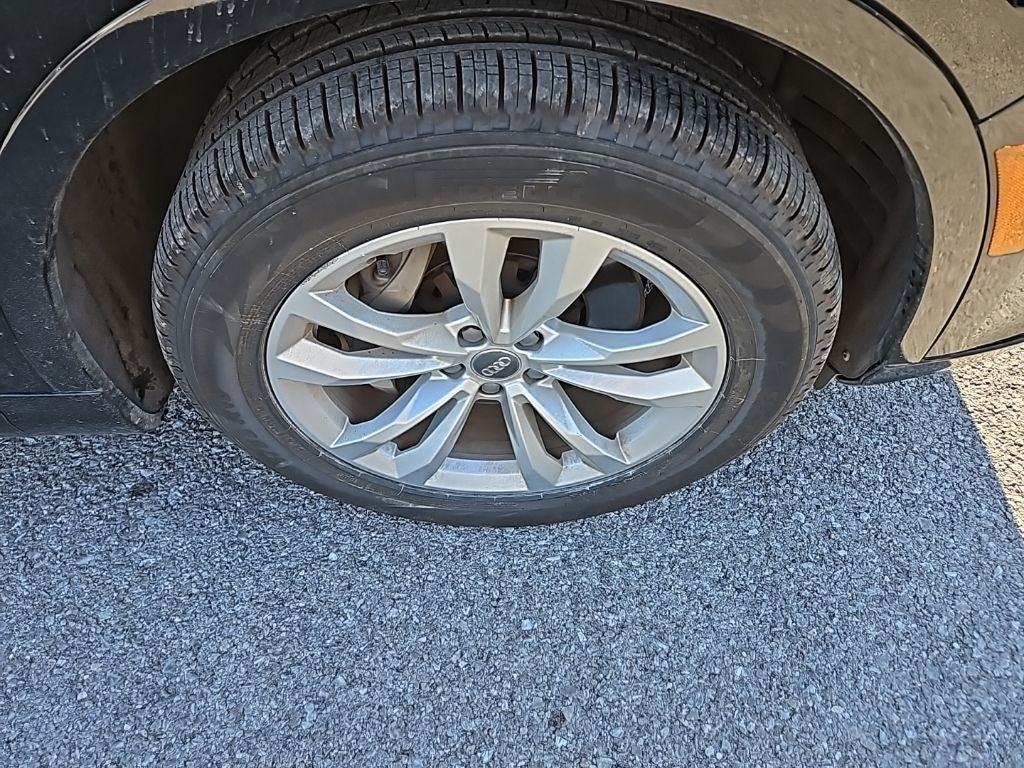 2019 Audi Q7 55 Premium