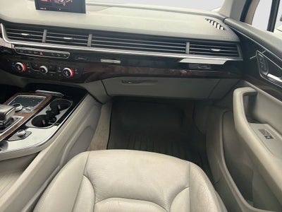 2017 Audi Q7 3.0T Premium